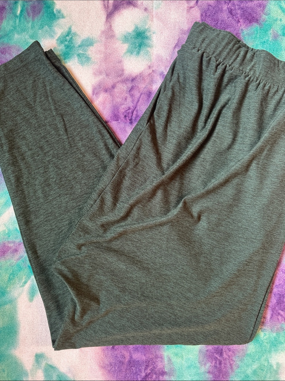 Beyond Yoga women’s dark green harem Pants